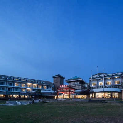 Xinhua Hotel Fairy Mountain Hotels near Chongqing Xiannvshan Airport