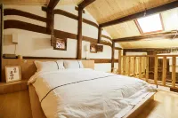 Minnan Yuqing Courtyard Homestay (Kaiyuan Temple Branch, West Street, Quanzhou Ancient City)