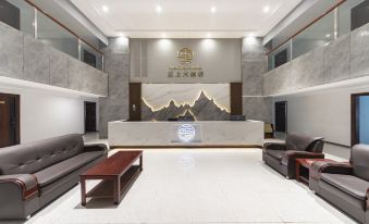 Zhengshang Hotel (Gongyi Zhengshang Haobuska Branch)
