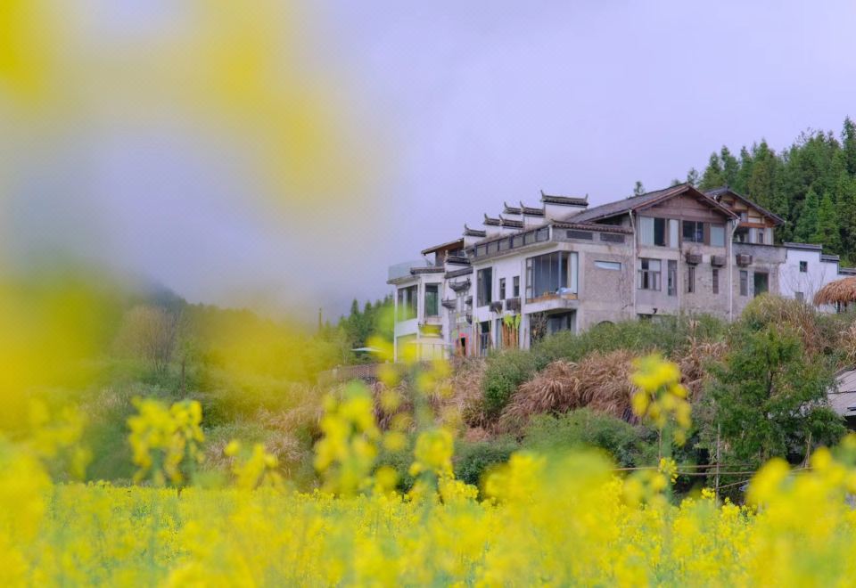 Zhiyuan. Wanwentang Homestay