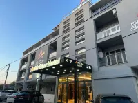 Hotel AirStar Hotels in Surcin