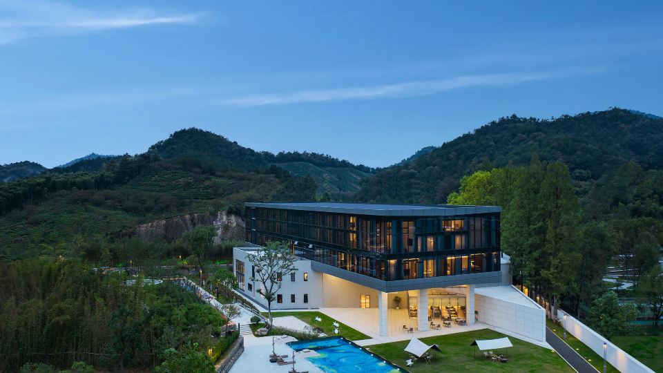 Anji Moma Resort