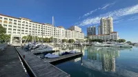 6th Straits Quay Seafront Suite - Rare Marina & Seaview