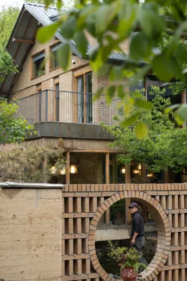 Yueshe Homestay Hoteller i 