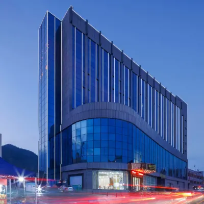 Irvine Holiday Hotel Hotels near Putuo Temple