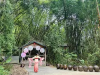 Hechi Menggu Inn - Homestays