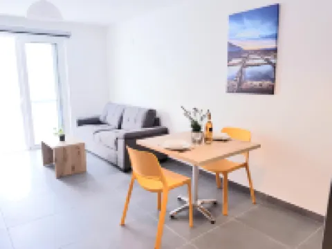 Elise Apartments Hoteles en Gżira