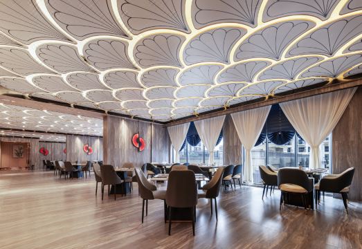 Wyndham Grand Xishuangbanna Resort Hotel Overview