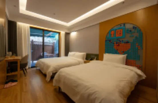 Wangwu Mountain Shifang Youth Hostel