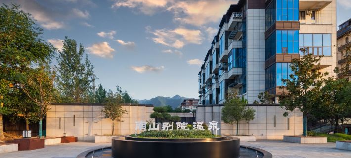 South Mountain Courtyard Hotels in Mei County