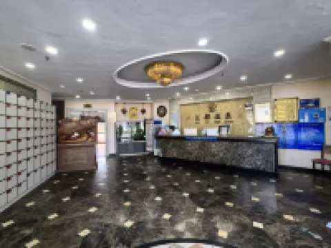 Huidu Hotel Hotels in Xinmin
