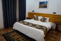 Gaodi Tibetan Homestay