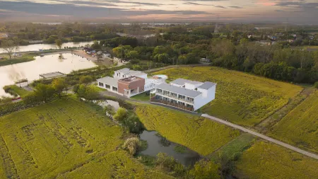 Yang zhou XuTang hot spring Resort Отели рядом с Аэропорт Янчжоу