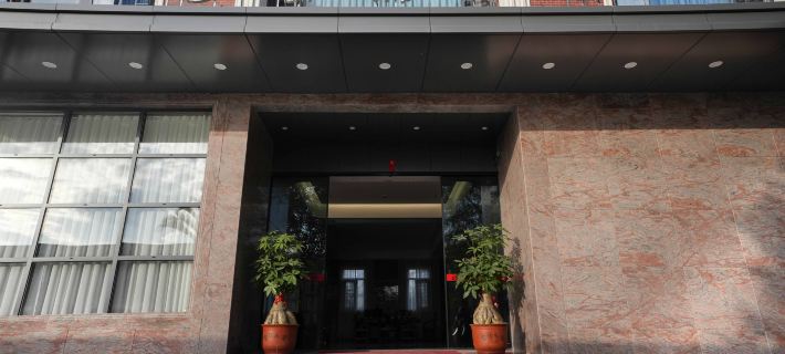 Sea of Clouds Hot Spring Inn Hotels in Jiexi