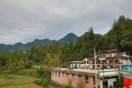 Heron Lodge Mountain Retreat | Hefeng Karst Sanctuary Отели в г. Хэфэн