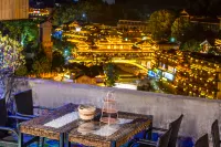 Baihe Jiushe Qingcheng Homestay (Grand Waterfall Branch, Furong Town Scenic Area), Furong Town Hotel a Yongshun