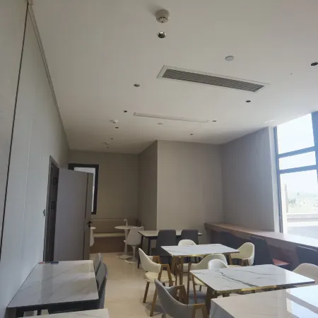 Shuyi Hotel (Chengdu Tianfu International Airport Wanhui Center)
