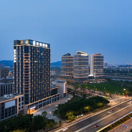 Elong Hotel(Wenzhou South Railway Station & Intime Department Store Branch)
