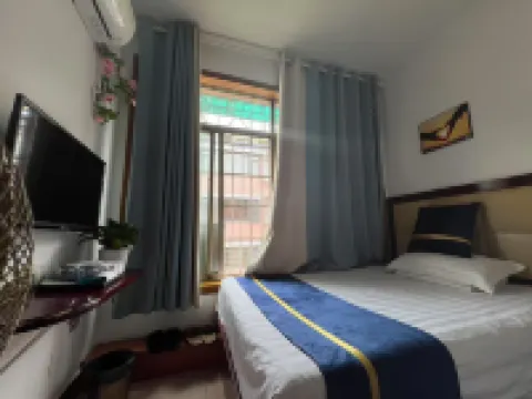 Changsha Hongshun Guest House (Guanshaling Subway Station)