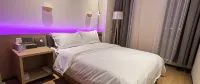 聖潔康氧酒店 Отели в г. Дёлунгдечен