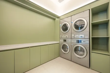 Hi Inn Hotel (Baoding Dingzhou Railway Station) Отели рядом со станцией Dingzhou Railway Station