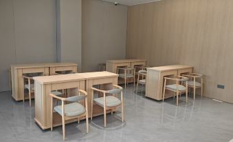 Manxiang Yunmu Hotel (Dafang Jiaxin Mall)