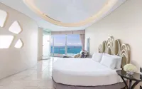Sanya Phoenix Island Azure Realm Overwater Resort Hotel - Pet friendly