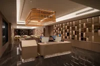 Lantuo Hotel (Dazhou Luofu Square Branch