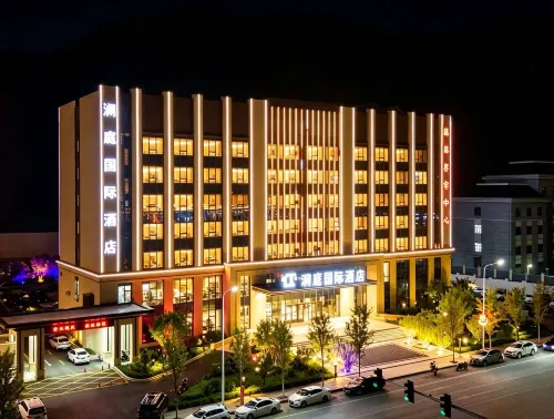 Benxi County Lanting International Hotel - Parking