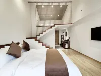 DaHuang Forest Wilderness Old Tree White Tea Hotel