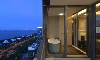 Holiday Inn Haikou West Coast