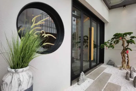 Qiju Boutique Homestay (Zhuhai Lovers North Road Tangjiawan Beach)