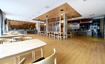 Qingmu Select Hotel (Danyang People's Hospital)
