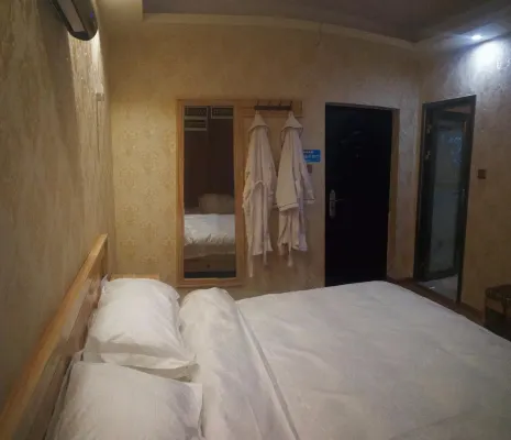 Qamdo Banshichang Hotel