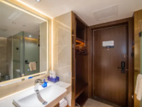 Yeste International Hotel (Guigang City Government Wanda Store) Hotels in Guigang