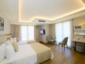 Erboy Hotel