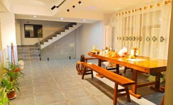Dongxing Haishe Homestay