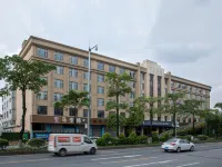 麗楓飯店（佛山南海大瀝全球創客小鎮店） 佛山市大瀝汽車客運站附近的飯店