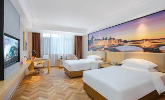 Vienna Classic Hotel(YANZHOU Henry Square )