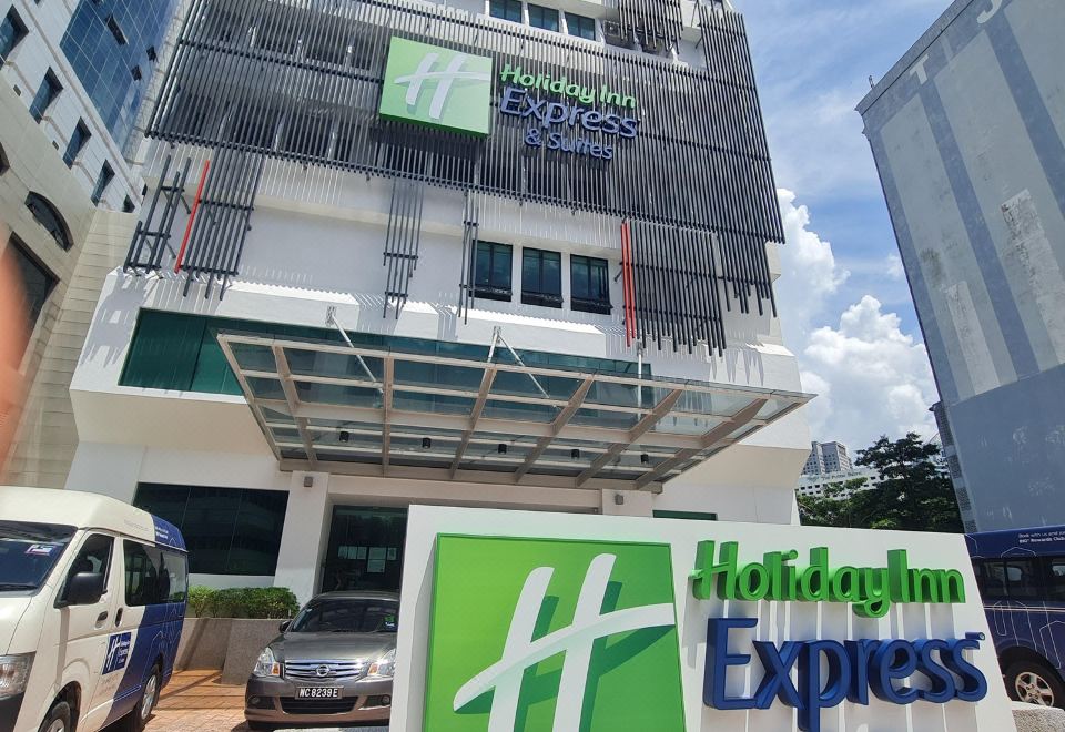 Holiday Inn Express & Suites Johor Bahru, an IHG Hotel, Johor Bahru -  Updated 2023 Prices, Reviews & Deals 