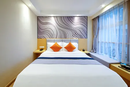 Puchen Hotel(Chengdu Chunxi Road Taikoo Li)