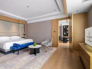 One City Rezen Hotel