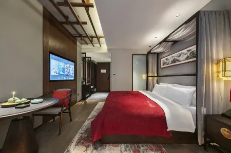 QIANNA HOTEL FINE (Kaifeng Millennium City Park Starlight Plaza Shopping Center) Отели рядом с достопримечательностью «Kaifeng Fu (Kaifeng Palace)»