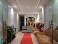 Penglai Hotel (Shengjing Avenue Branch) Hotels near Fuyuan North Railway Station