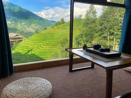 Yuelai Courtyard Hotel (Longsheng Longji Terrace Observation Deck) - Flughafentransfer