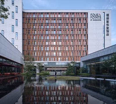 Four Points by Sheraton Nanchang, Xihu Отели в г. Наньчан