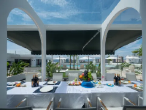 秋水梵天·江景度假酒店（西雙版納景洪告莊西雙景星光夜市店）