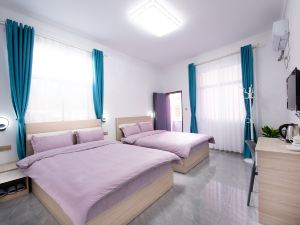 Zhongxin Homestay