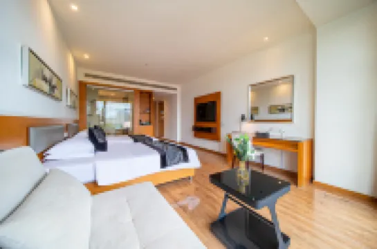 Rayking International Hotel (Binhai Sports Centre Store)