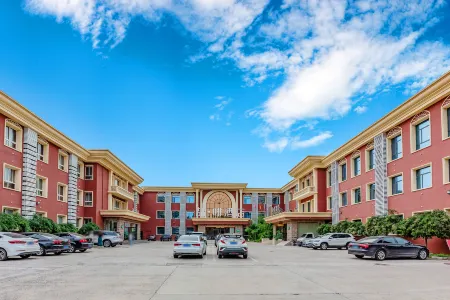 James Joyce Coffetel Hotel (Xingtai Railway Station Haonanguan) Отели рядом с достопримечательностью «Hebei Mechanical and Electrical Vocational and Technical College»